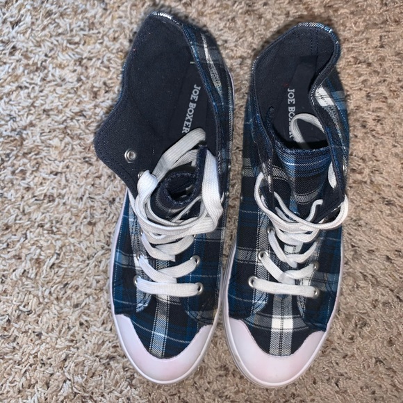 Joe Boxer Plaid Hightop Sneakers - Picture 5 of 9